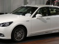 2013 Toyota Crown Majesta VI (S210) - Ficha técnica, Consumo, Medidas
